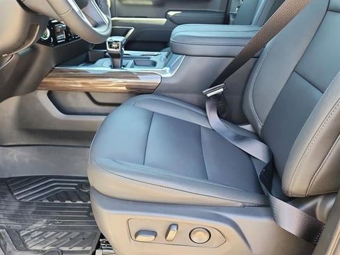 New 2026 Chevrolet Silverado 1500 LT AWD/4WD image 8