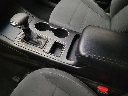 Used 2019 Kia Sorento FWD image 26