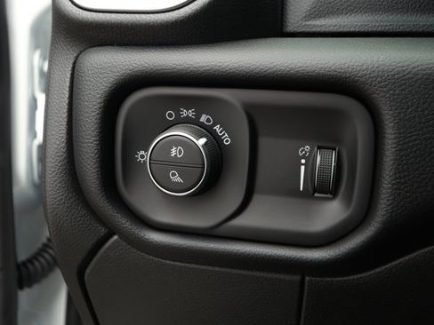 New 2026 RAM 2500 Big Horn AWD/4WD image 15