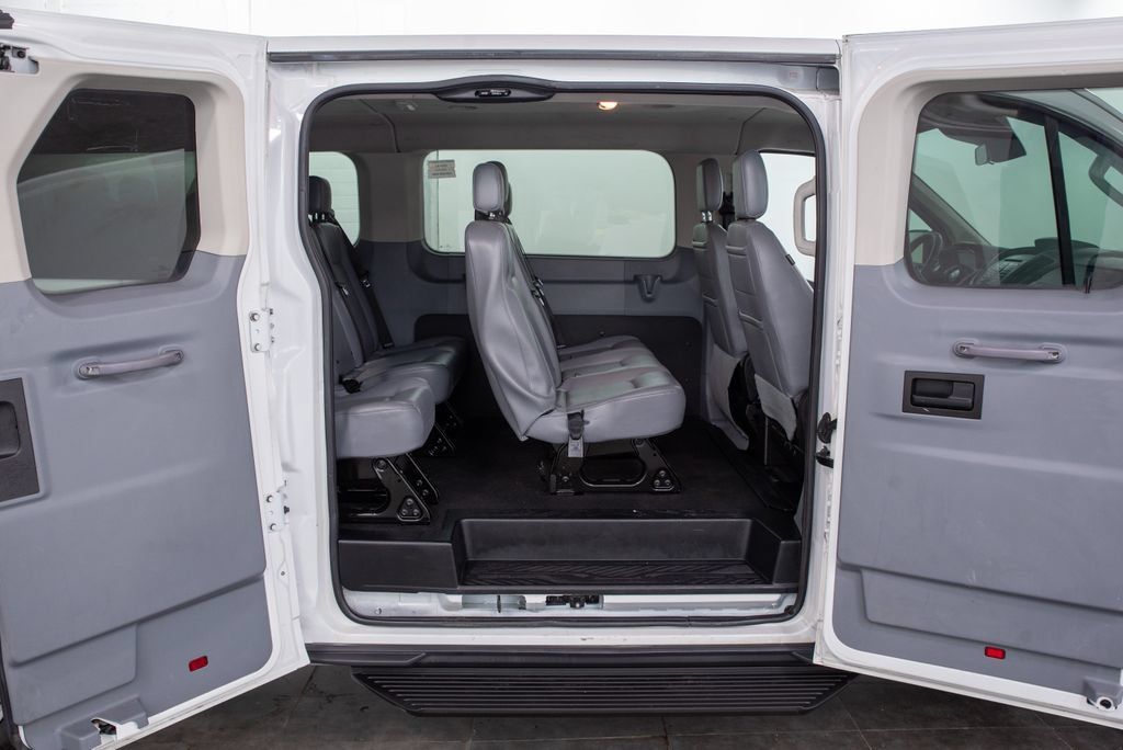 Used 2018 Ford Transit 350 XL RWD image 11