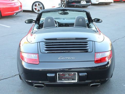 Used 2006 Porsche 911 Carrera RWD image 15