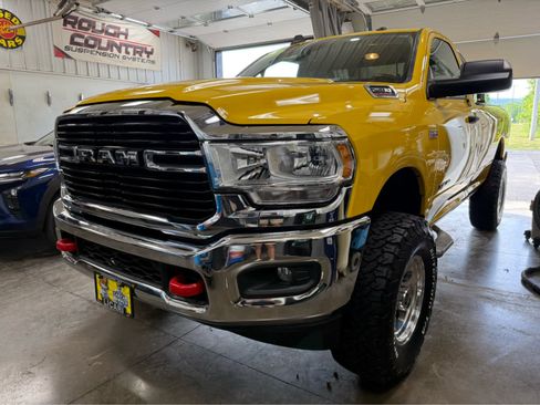Used 2020 RAM 2500 Big Horn w/ Level 1 Equipment Group AWD/4WD image 3