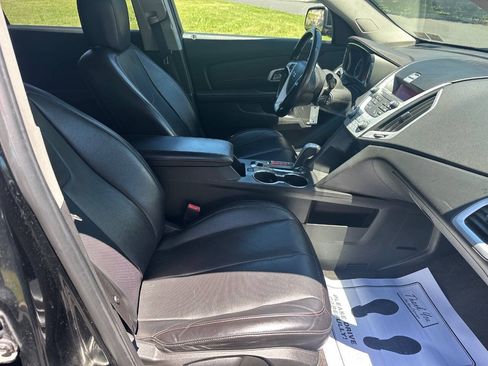 Used 2010 GMC Terrain SLT AWD/4WD image 11