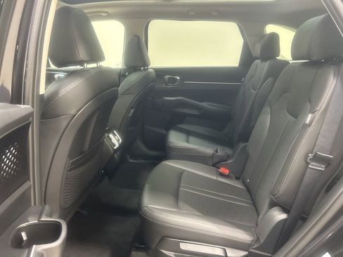 New 2025 Kia Sorento EX w/ Panoramic Sunroof Package image 26