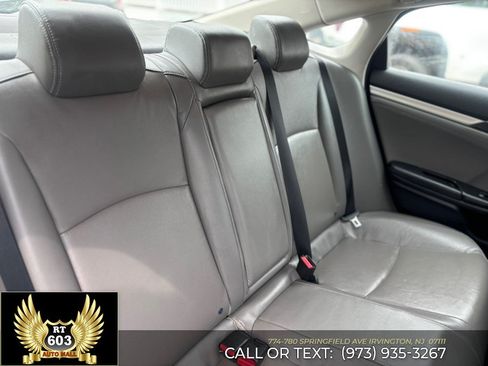 Used 2017 Honda Civic EX-L image 11