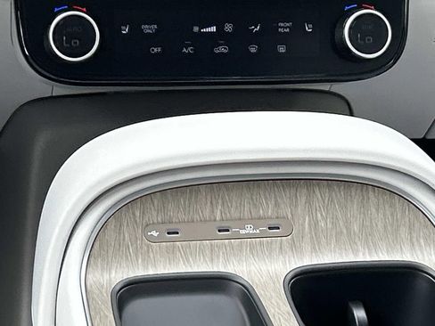 New 2026 Hyundai Palisade FWD Hybrid image 27