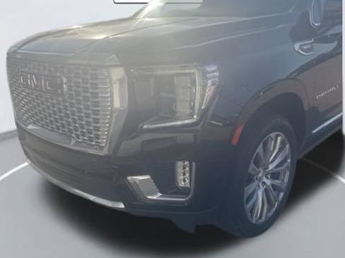 Used 2023 GMC Yukon Denali w/ Denali Reserve Package AWD/4WD image 1