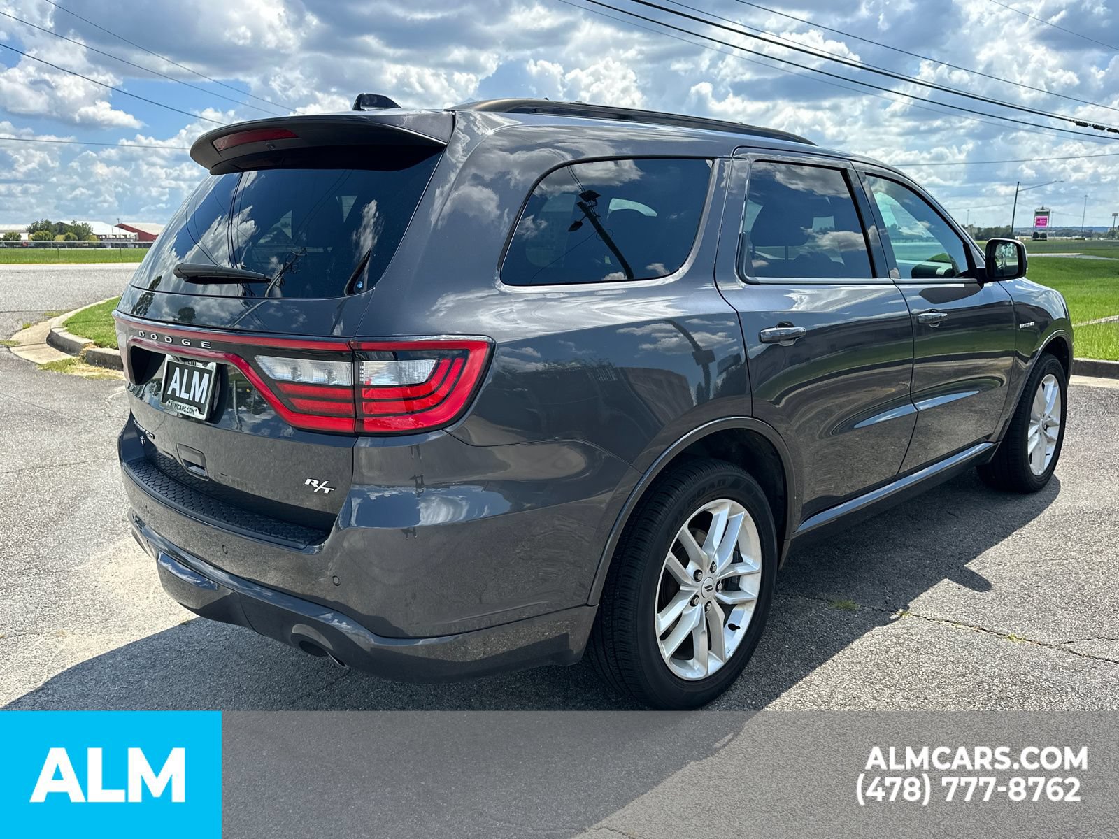 Used 2025 Dodge Durango R/T AWD/4WD image 5