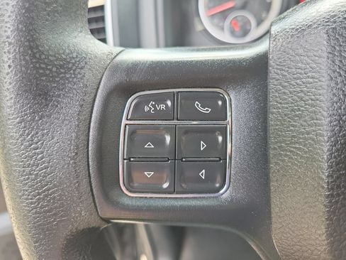 Used 2017 RAM 1500 Classic SLT AWD/4WD image 23