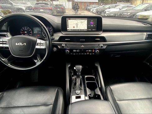 Used 2022 Kia Telluride LX image 15