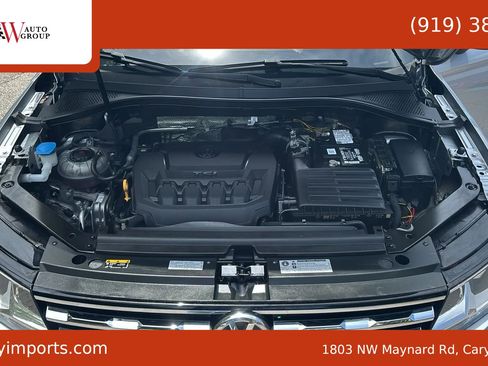 Used 2020 Volkswagen Tiguan S FWD image 31