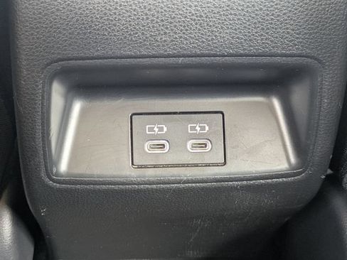 Used 2023 Toyota Corolla LE FWD image 14