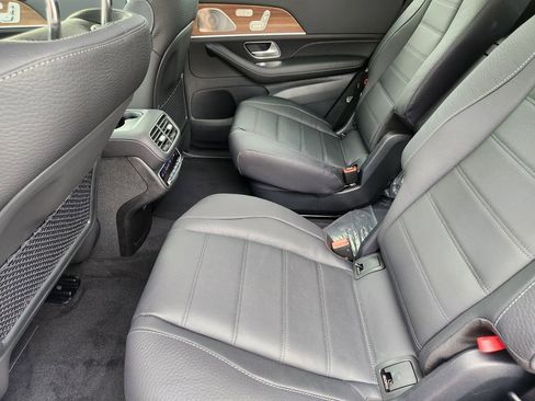 New 2026 Mercedes-Benz GLS 450 4MATIC image 28