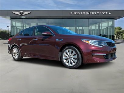 Used 2018 Kia Optima LX w/ 17" Alloy Wheels Package