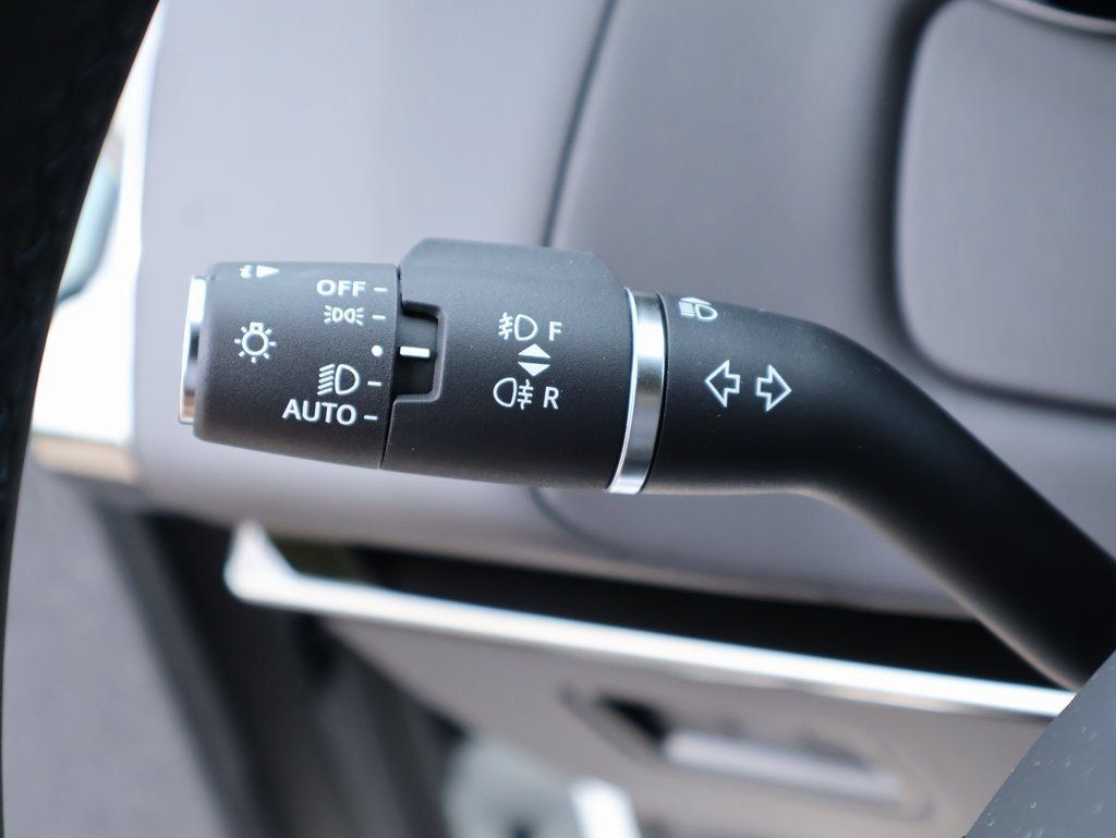 New 2025 Land Rover Range Rover Sport Dynamic SE AWD/4WD image 34