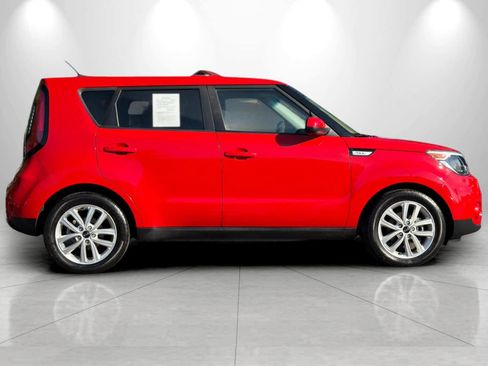 Used 2019 Kia Soul + FWD image 8