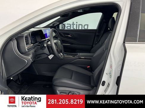 New 2026 Toyota Crown Signia image 5