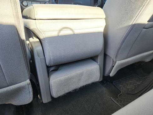 Used 2017 Chevrolet Silverado 1500 Custom w/ Custom Convenience Package image 32