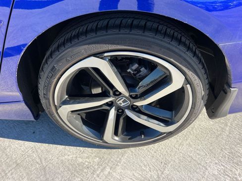 Used 2022 Honda Accord Sport image 19