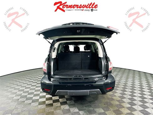 Used 2019 Nissan Armada SL image 30