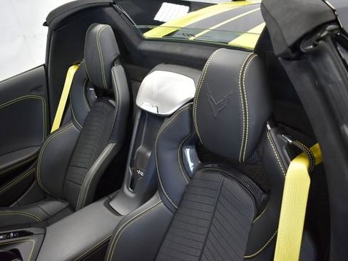 Certified 2023 Chevrolet Corvette Stingray Premium Conv w/ Z51 Performance Package RWD image 14