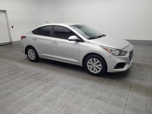 Used 2020 Hyundai Accent SE image 11