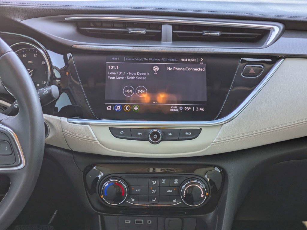 Used 2021 Buick Encore GX Preferred w/ Cold Weather Comfort Package FWD image 18