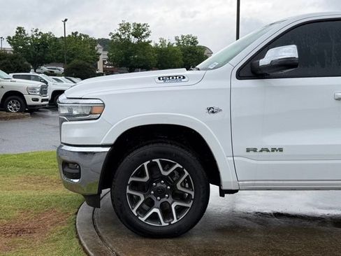 New 2026 RAM 1500 Laramie AWD/4WD image 12