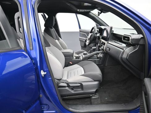 Used 2024 Toyota Tacoma TRD Sport image 32