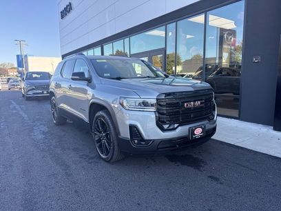 Used 2023 GMC Acadia SLT w/ Elevation Edition