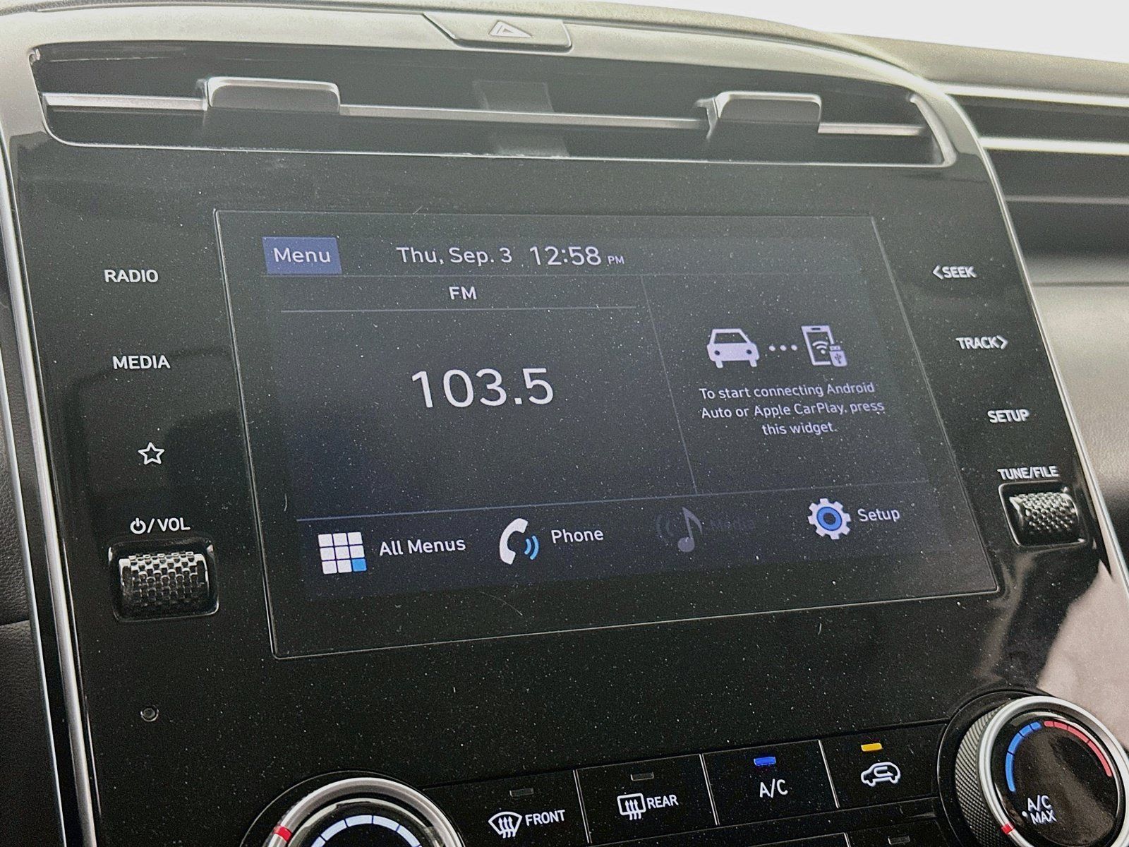 Used 2024 Hyundai Tucson SE FWD image 14
