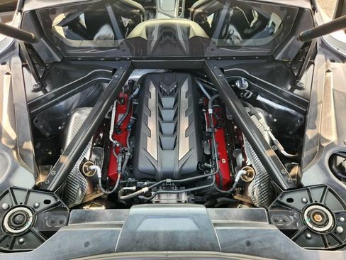 Used 2022 Chevrolet Corvette Stingray Coupe w/ 1LT RWD image 31