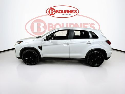 Used 2025 Mitsubishi Outlander Sport LE AWD/4WD image 6