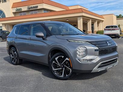 Used 2024 Mitsubishi Outlander SE