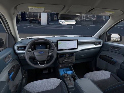 New 2025 Ford Maverick XLT w/ XLT Luxury Package image 9