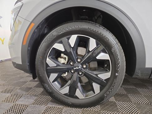 Used 2024 Kia Sportage X-Line w/ X-Line Premium Package AWD/4WD image 35