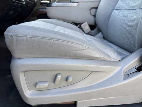 Used 2014 GMC Sierra 1500 SLE w/ Suspension Package, Off-Road image 11