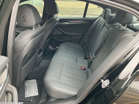 Used 2023 BMW 540i xDrive 540i xDrive w/ M Sport Package image 10