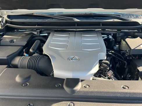 Used 2021 Lexus GX 460 Premium w/ Premium Package image 38