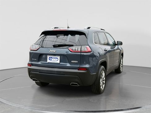 Used 2021 Jeep Cherokee Latitude Lux w/ Comfort/Convenience Group image 3