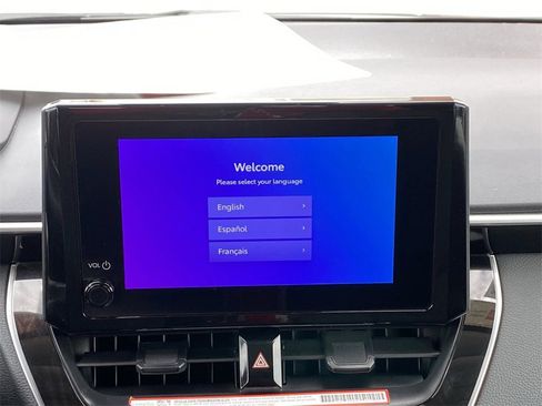 Certified 2025 Toyota Corolla LE image 28