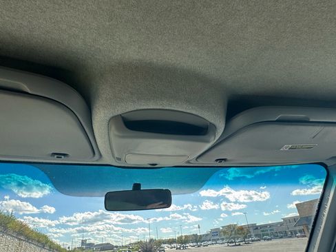 Used 2012 Mercedes-Benz Sprinter 2500 image 25