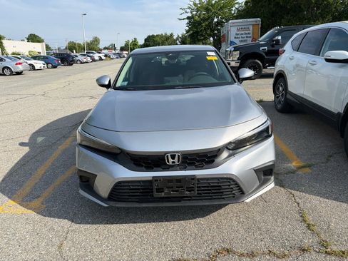 Used 2023 Honda Civic LX image 6