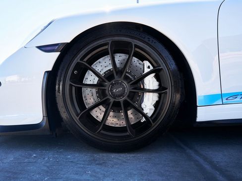 Used 2014 Porsche 911 GT3 image 4