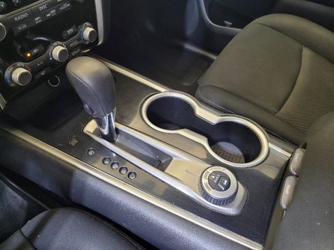 Used 2017 Nissan Pathfinder S image 26