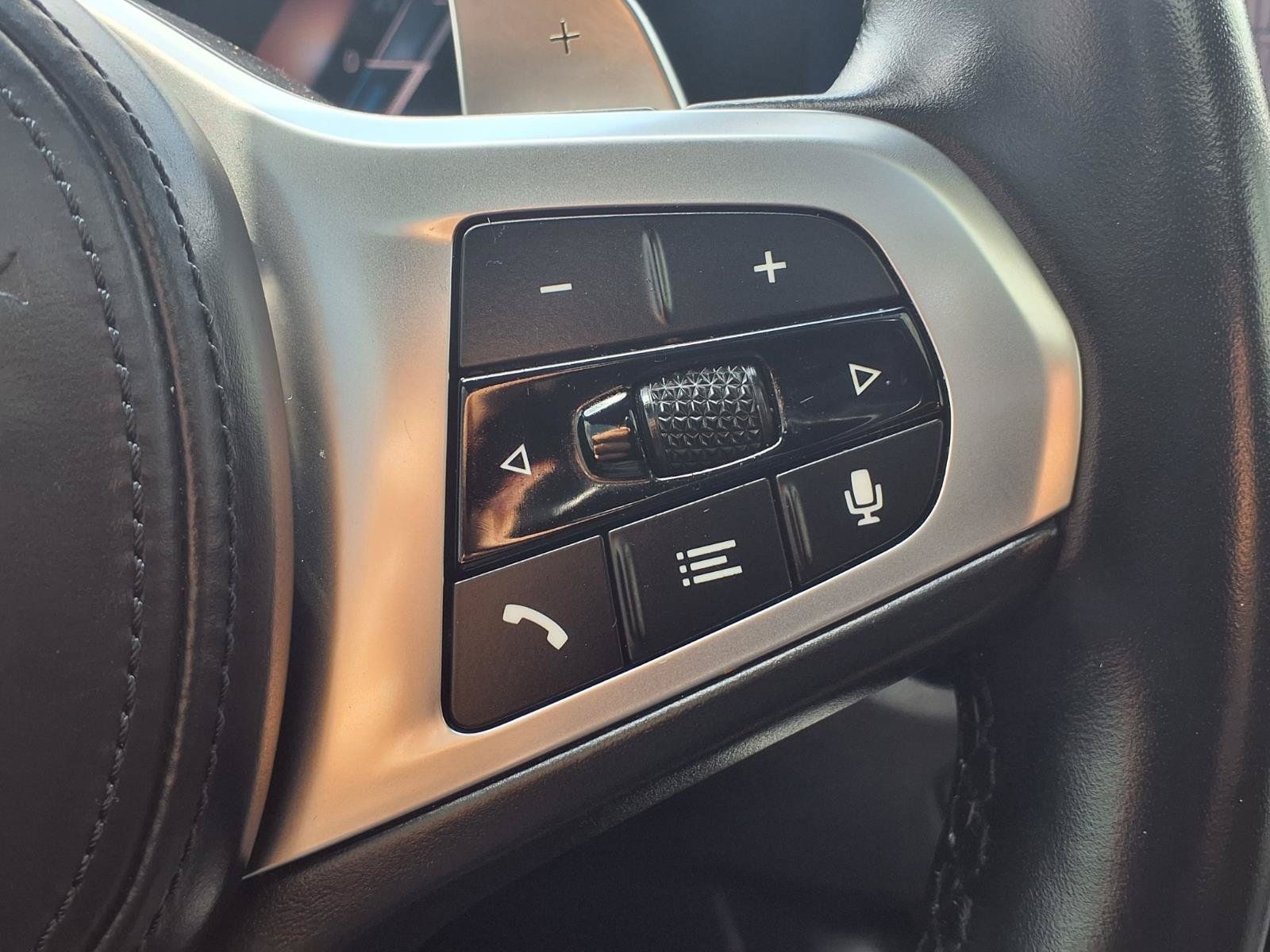 Used 2023 BMW 330e RWD image 19