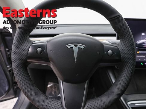 Used 2023 Tesla Model 3 Standard Range RWD image 10