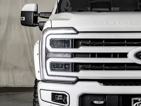 Used 2024 Ford F350 Limited w/ FX4 Off-Road Package AWD/4WD image 42