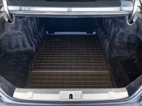 Used 2017 Rolls-Royce Ghost image 30