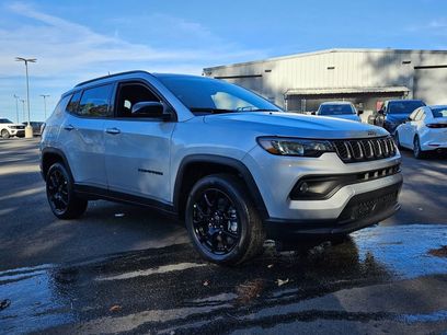 New 2026 Jeep Compass Latitude